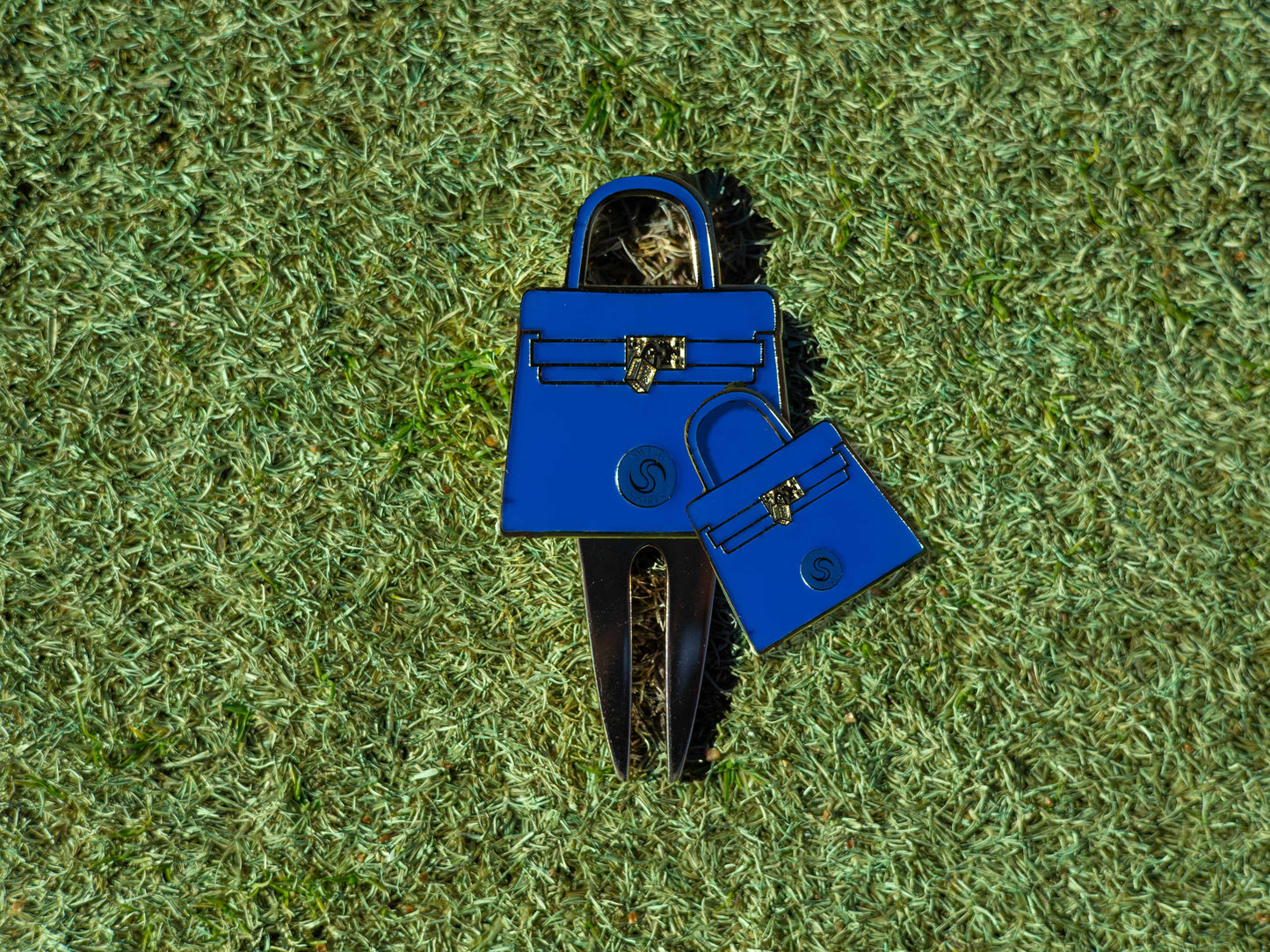 The Karrie - Ball Markers and Divot Tools